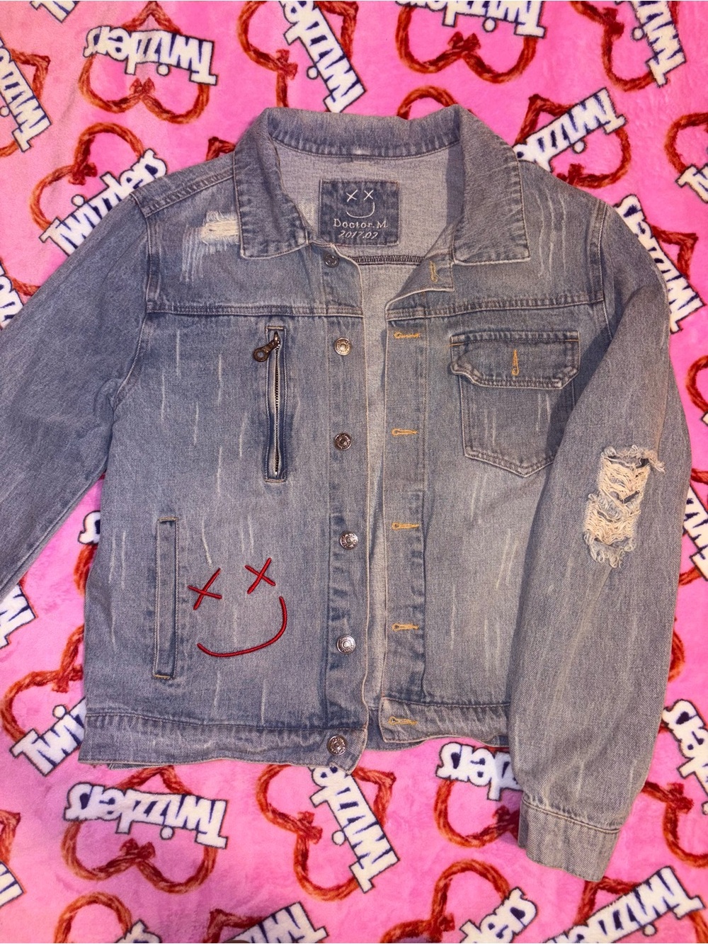 Doctor M Vintage Grunge Distressed Light Wash Jean Jacket 😵‍💫